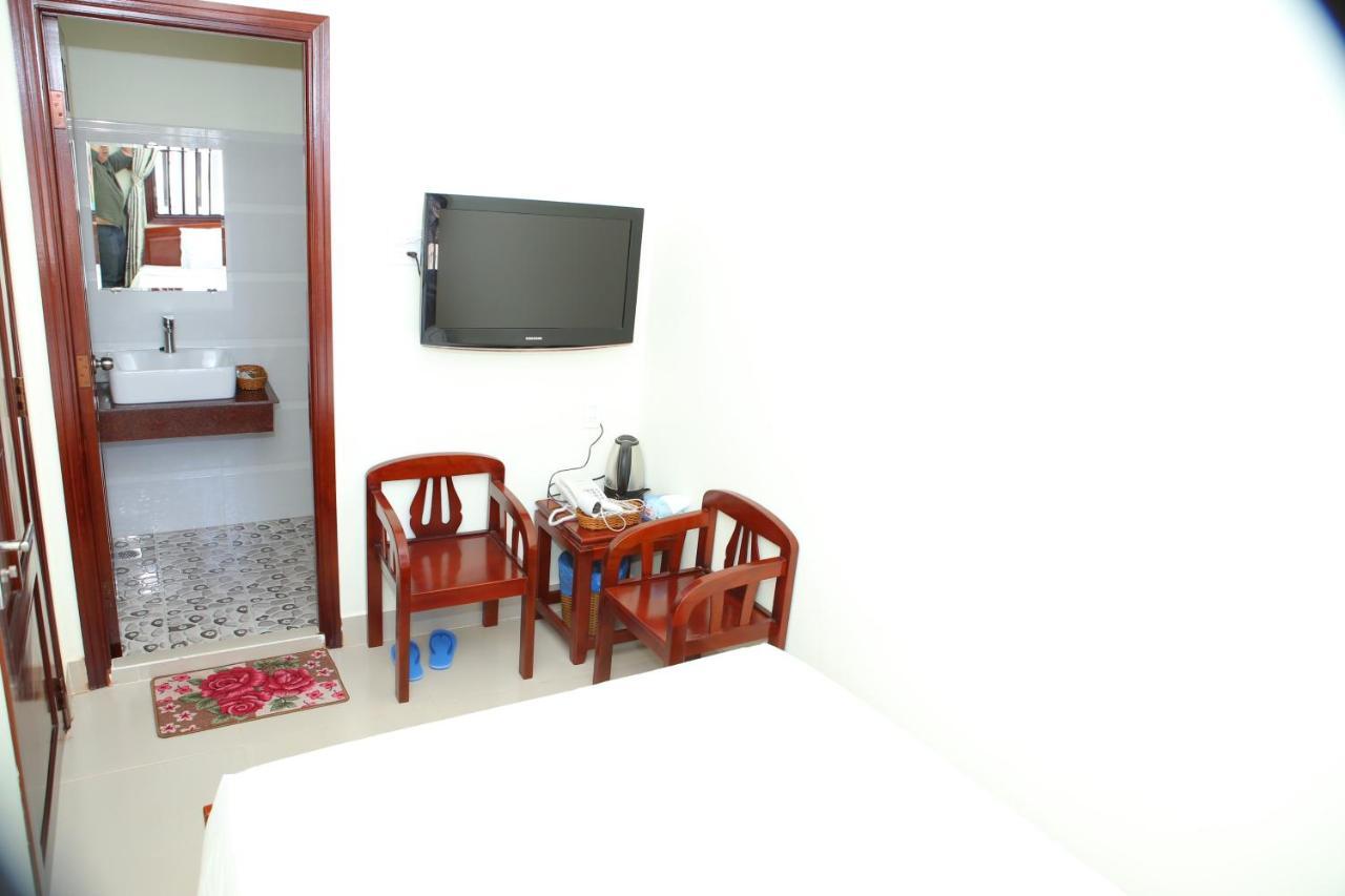 Khach San Tnk Hotel Can Tho Bagian luar foto