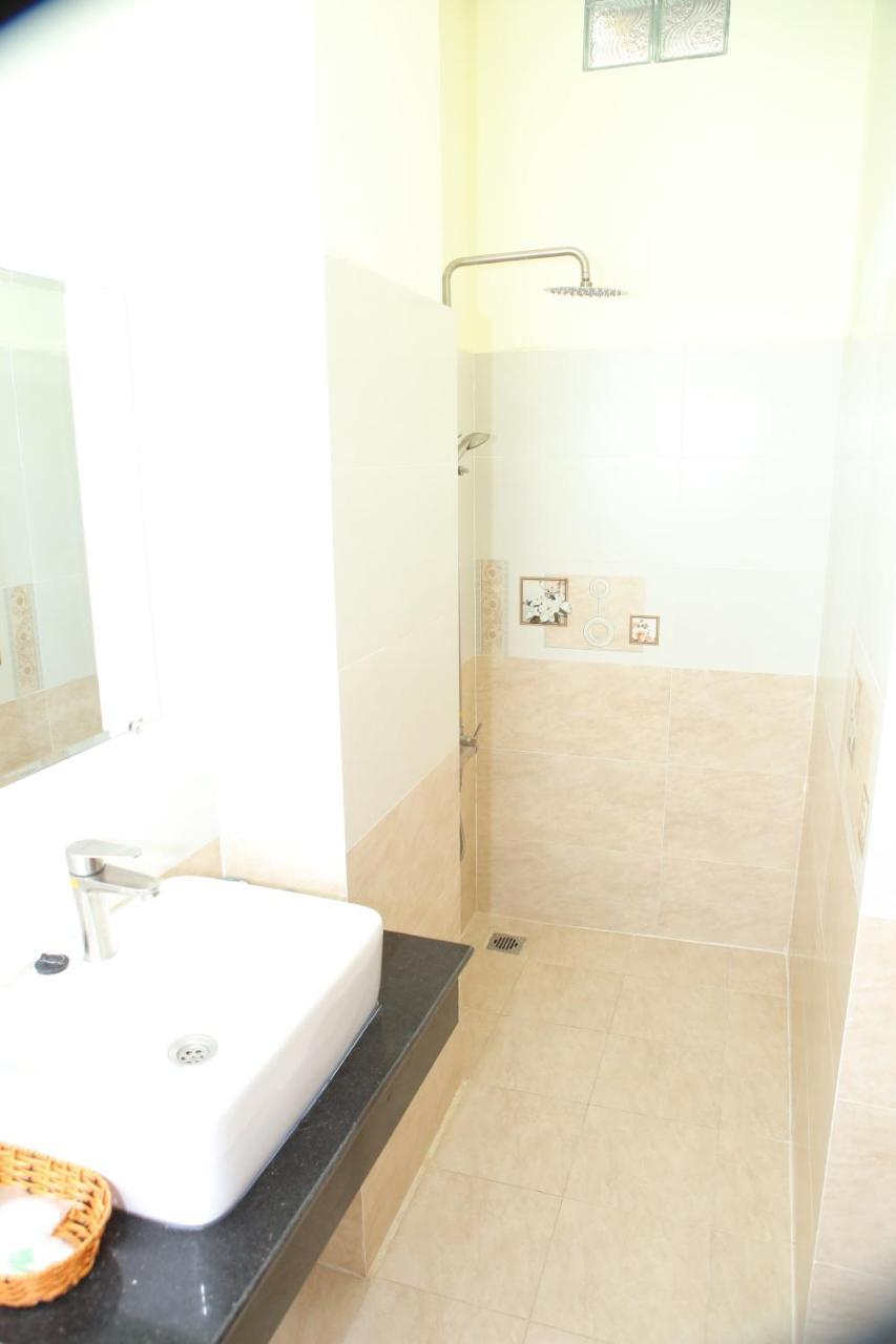 Khach San Tnk Hotel Can Tho Bagian luar foto