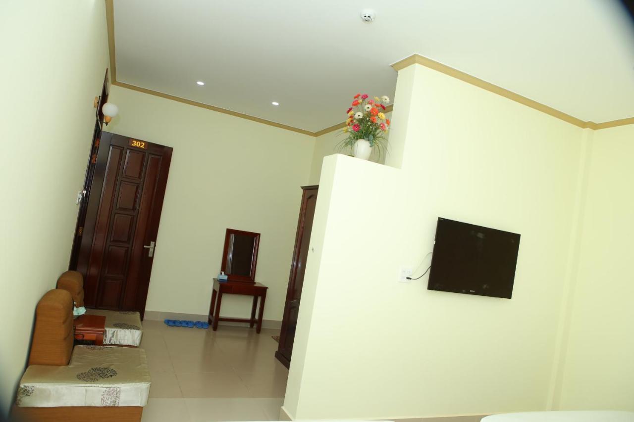Khach San Tnk Hotel Can Tho Bagian luar foto
